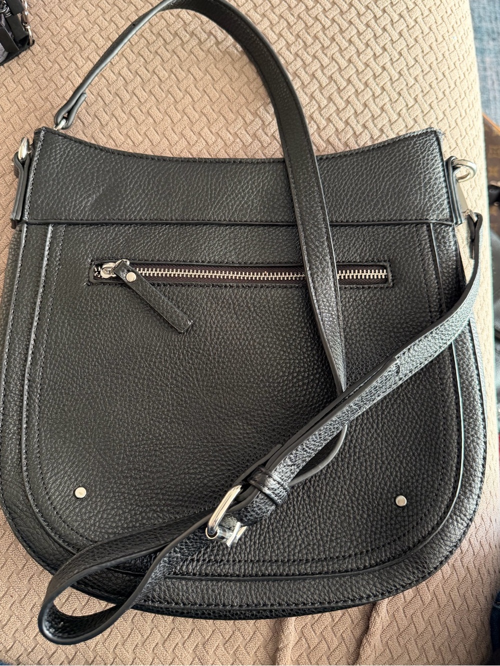 Alfred Sung Classic Black Leather Crossbody Saddle Bag